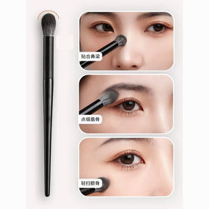 Pinceau de maquillage personnalisé, pinceau pour le nez, pinceau pour les ombres à paupières, poils synthétiques, tube en aluminium, manche en bois massif, pinceau de maquillage - Product Image 1