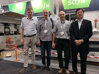 Machine de scie de Table coulissante automatique à écran tactile à commande numérique SOSN CNC PLC pour la découpe de panneaux
