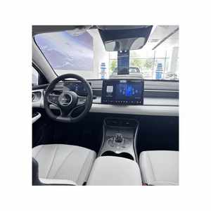 2025 Flagship Plug-In Hybrid Sedan Vehículo eléctrico inteligente automático de largo alcance de lujo New Energy Car para exportación - Product Image 1