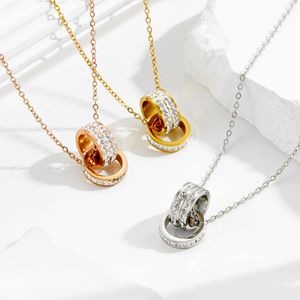 La collana da donna con doppio anello portafortuna della famiglia Shi, con perline intrecciate e catena a clavicola con elemento <span class=keywords><strong>Swarovski</strong></span>, è un regalo. - Product Image 1