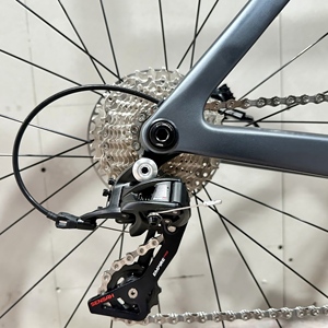 จักรยานเสือหมอบคาร์บอนรุ่น Ce Kozo Edition Endurance Frame (ไฟเบอร์) | |   + ล้อ Q-KOZO2-8170 Q-KOZO2-8170 - Product Image 5