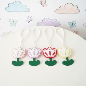 Llavero de moda con colgante de cuero PU de flor de tulipán decorativa para bolso, adorno para teléfono - Product Image 1