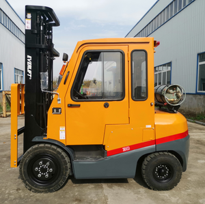 Carretilla elevadora FD30T FD40T China <span class=keywords><strong>TCM</strong></span> estilo diesel gasolina lpg con cabina y calentador - Product Image 4