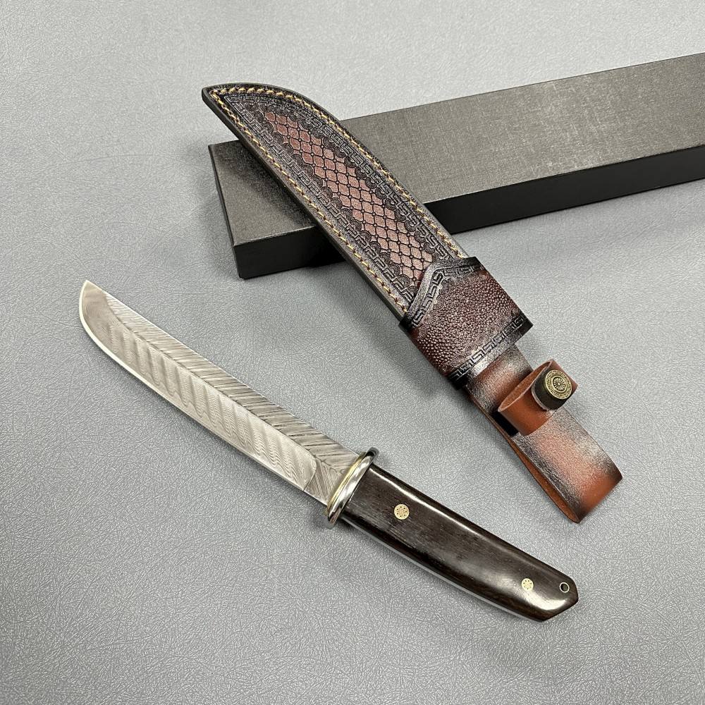 สีน้ำตาล