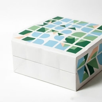 Sac de courses en papier kraft écologique et recyclable avec motif abstrait pour magasin de vêtements, personnalisable et luxueux