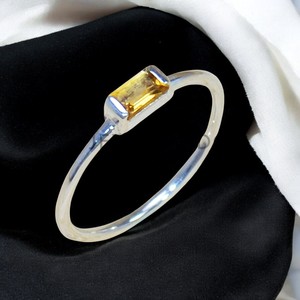 Anillo de Plata de Ley 925 auténtica con piedras preciosas de citrino con diseño de joyería único y original Anillo de plata fina a granel al por mayor - Product Image 1