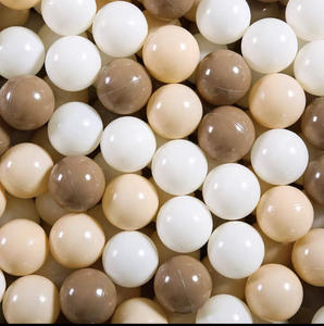 Balles Océaniques 5.5 7 8cm – Prix Abordable, Qualité Supérieure – Balles Élastiques en Plastique <span class=keywords><strong>pour</strong></span> <span class=keywords><strong>Piscine</strong></span> Enfant – Vente en Gros – Prix Usine – Balles Colorées - Product Image 3