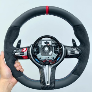 Volant en cuir noir pour BMW M3 M5 M6 F20 F21 F06 F07 F10 F11 F12 F13 F30 F32 F80 F91 E90 E91 E92 - Product Image 3