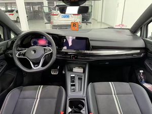 2021 sử dụng Volkswagen Golf 8 TRIM 280tsi dsg tự động Turbo động cơ 5 chỗ ngồi Sedan phía sau máy Ảnh Da điện R17 Lốp Kích thước trái - Product Image 5