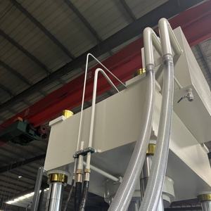 Presse hydraulique manuelle 100T pour la fabrication de briques de noix de <span class=keywords><strong>coco</strong></span>, machine à presser hydraulique électrique à alimentation automatique de poudre - Product Image 4