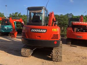 Used Doosan Daewoo DX55 <b>Small</b> Mini Excavator for Sale South Korea Crawler Type Core Gearbox Motor Engine <b>Pump</b> 5850KG 0.3 CBM - Product Image 4