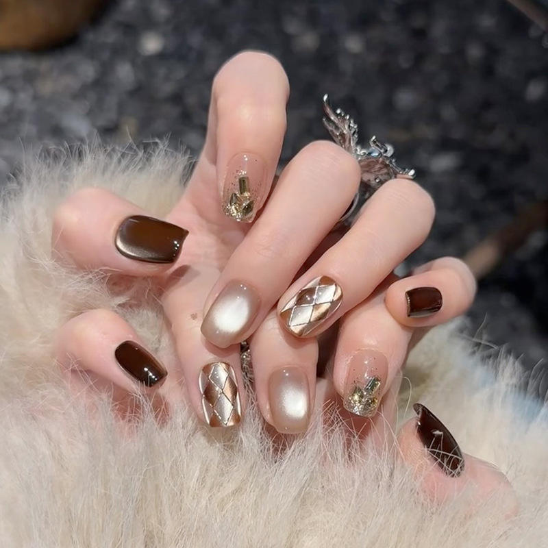 BY1657 Qi Brown Jade