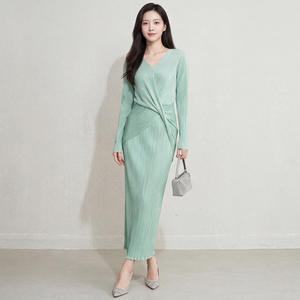 Conjunto de Falda Plisada con Cintura Cruzada y Cuello Alto, Estilo Coreano, Casual y Elegante, para Mujer, Diseño PY Fashion, Venta al Por Mayor - Product Image 5