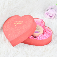 Fabricant de boîtes cadeaux en carton recyclable avec logo personnalisé, boîte d'emballage en papier en forme de cœur faite à la main pour la Saint-Valentin, imprimée