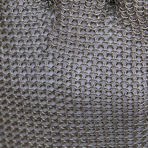 Gants en <span class=keywords><strong>maille</strong></span> métallique, gants en chaîne <span class=keywords><strong>de</strong></span> mailles en acier inoxydable, protection des mains, gants <span class=keywords><strong>de</strong></span> sécurité avec <span class=keywords><strong>manchette</strong></span> <span class=keywords><strong>de</strong></span> 15 cm pour les transformateurs <span class=keywords><strong>de</strong></span> viande - Product Image 5