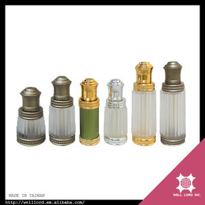 Calidad garantizada Botella de vidrio de moda Hermosa botella de aceite de perfume con flecos para uso familiar - Product Image 4