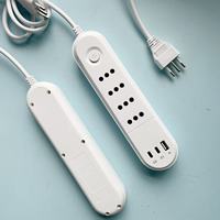 Multiprise italienne 16A/10A à 6 prises en plastique avec interrupteur et 2 ports USB-C, usage commercial, tension universelle