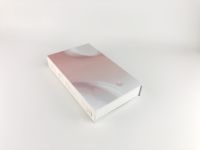 Boîte cadeau magnétique personnalisée en carton rigide mat pour cosmétiques, rouges à lèvres et brillants à lèvres, faite à la main, recyclable, avec gaufrage