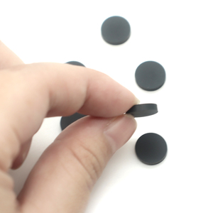 Guarnizione isolante elettrica in silicone conduttivo nero 10MM X 2MM - Product Image 5