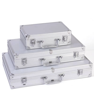 Valise en aluminium rouge rose avec logo personnalisé Mallette à outils pour affichage d'équipements électroniques d'instruments Mallettes à outils personnalisables - Product Image 6