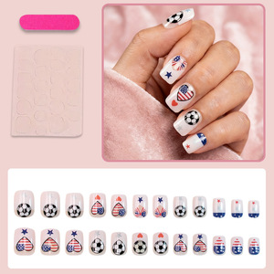 24 faux ongles carrés à presser, motif drapeau américain et football, ongles artificiels courts pour fêtes et occasions spéciales - Product Image 2