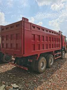 Segunda mano Howo Shacman Beiben HINO 700 500 Howo 6x4 8x4 camión volquete 25ton 40ton capacidad camiones en Shanghai Yard - Product Image 6