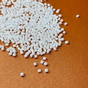 Granulés de plastique ABS recyclé renforcés de fibres, ABS recyclé avec 10 à 30 % de fibres pour pièces structurelles - Product Image 2