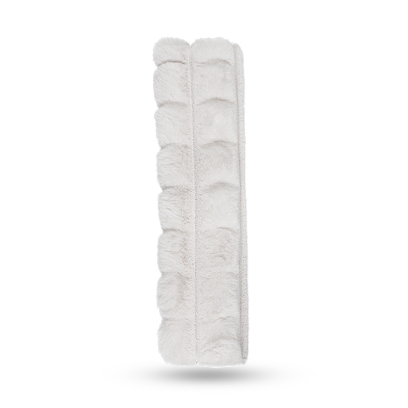 Épaulettes en pâte feuilletée en fourrure de lapin blanc