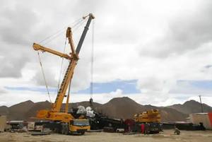 סין חם מכירה מקורי מפעל qay160 השתמש <span class=keywords><strong>160</strong></span> טון נייד כל שטח משאית משאית מנוף <span class=keywords><strong>160</strong></span> טון נייד חדש מנוף מחיר זול - Product Image 5