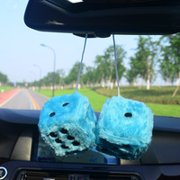 Dés flous personnalisés décoration de voiture Dés moelleux Jouet en peluche Porte-clés Dés en peluche Oreiller Jouets