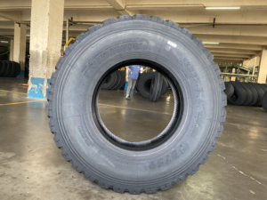 Neumático Radial para Camión de Acero 13R22.5, Resistente, para Volquete, Precio de Fábrica al por Mayor para el Mercado Africano - Product Image 6
