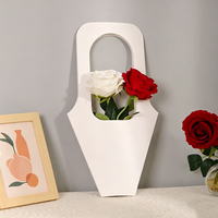 Sacs cadeaux en papier kraft pour bouquets de fleurs roses avec poignées, sacs de transport portables pour emballages floraux pour la Saint-Valentin, la fête des mères