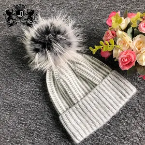 Janefur Vente en gros Hiver Bobble Chapeau Véritable Fourrure De Raton Laveur Pom Pom Beanie Chapeaux Femmes Tricoté Fourrure <span class=keywords><strong>Pompon</strong></span> Chapeau - Product Image 5