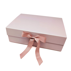 Mothers Day Flower Packaging Magnetic Closure Foldable Paper Gift Boxes