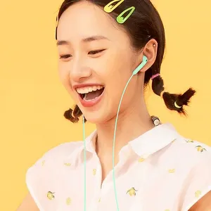 थोक रंगीन इयरफ़ोन & headphones 3.5 वायर्ड कान कलियों ईरफ़ोन earbuds