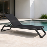 Chaise longue d'extérieur empilable Sunway au design moderne, en maille, avec cadre en aluminium, pour piscine, plage, complexe hôtelier, chaise longue commerciale
