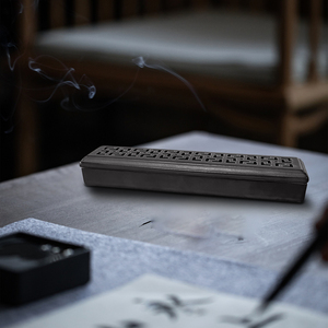 Cajas <span class=keywords><strong>de</strong></span> soporte para quemador <span class=keywords><strong>de</strong></span> incienso <span class=keywords><strong>de</strong></span> cerámica personalizadas <span class=keywords><strong>de</strong></span> sándalo aromático <span class=keywords><strong>de</strong></span> hilo rectangular ahuecado al por mayor - Product Image 4