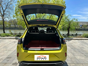 <span class=keywords><strong>Auto</strong></span> Usata 2023 <span class=keywords><strong>Volkswagen</strong></span> <span class=keywords><strong>T</strong></span>-<span class=keywords><strong>ROC</strong></span> 280TSI Guida a Sinistra SUV a Benzina con Luci LED e Tetto Apribile - Product Image 4