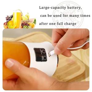 Wholesale Factory Design Best Selling 600ml Sports Juicer <b>Blender</b> <b>Protein</b> Shaker Portable Small - Product Image 3