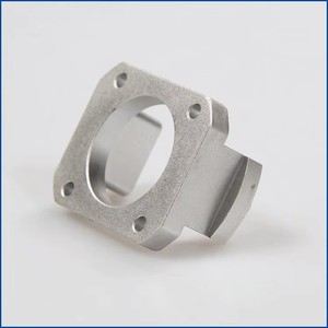 Pièces en aluminium usinées sur mesure CNC 6061 7075 pour service d'usinage, composants mécaniques de précision, support de boîtier, fraisage - Product Image 3