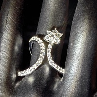 Haute qualité GRA glacé Bling VVS D couleur Moissanite 925 argent Sterling Pass diamant testeur fleur bague ouverte pour les femmes