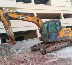 Moteur de pompe de marque Cat, engrenage Komatsu, machine SY 195, excavatrice de 19,5 tonnes, mini-excavatrice de 5 tonnes d'occasion, bon état, original - Product Image 2