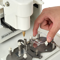 Machine de perçage numérique professionnelle pour verres, perceuse optique CNC pour lunettes sans monture et sans cerclage