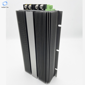 Véhicule de haut rang étanche IP68 Marine12v à 56v haut ampli 30A chargeur de <span class=keywords><strong>batterie</strong></span> cc à cc à bord pour lithium lifepo4 - Product Image 4