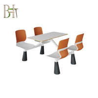 Ensemble de mobilier de cafétéria en polypropylène durable, prix d'usine, best-seller, pour salle à manger d'étudiants avec 4 chaises connectées