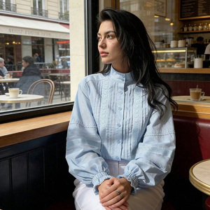 Blusa Azul Celeste para Mujer con Ribete de Encaje, Cuello con Botones, Manga Larga, Estilo Bohemio, Corte Holgado, Top de Primavera/Verano - Product Image 3