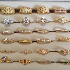 Anillos ajustables, anillos impermeables. Diamantes de plata. Esmeraldas. De mujer joyas plata 925 certificada - Product Image 1