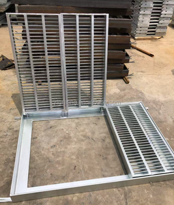 Rejilla de Acero Inoxidable Galvanizado de Alta Resistencia de Singapur con Apertura de Bisagra para Cubrir Canales de Drenaje Exteriores - Product Image 4