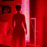 Panneau de luminothérapie infrarouge proche rouge à 7 longueurs d'onde, professionnel, sur pied, OEM, pour salon de beauté et spa Biomol