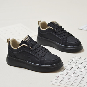 Chaussures de sport décontractées blanches respirantes à semelle épaisse pour hommes, style marche, course et skateboard - Product Image 3